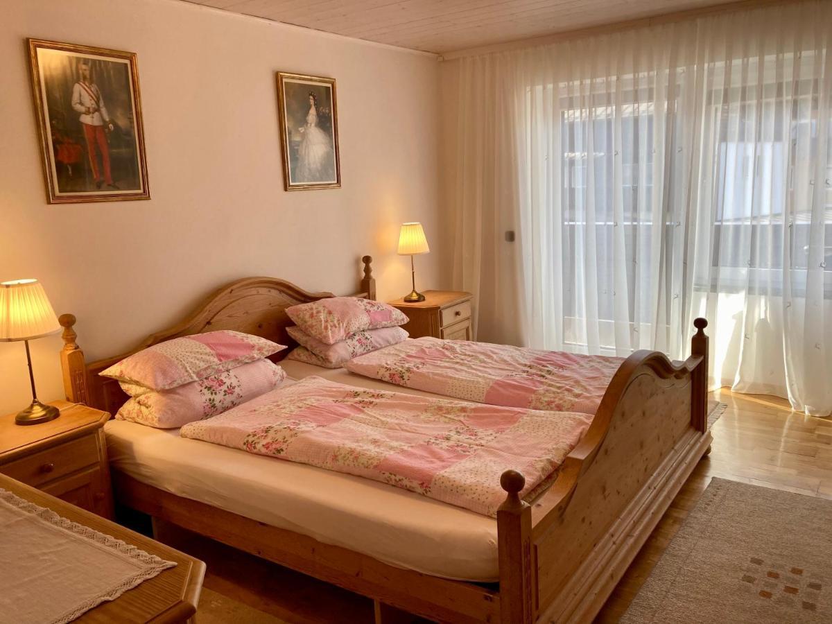 Cosy Apartment Bad Ischl In Quiet Residential Area - Newly Renovated Ngoại thất bức ảnh